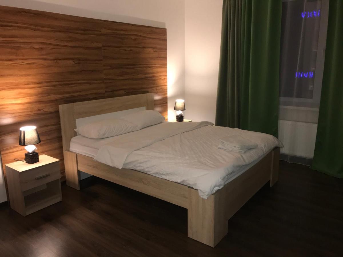 Naberezhna 10, Central Lutsk Apartment Ngoại thất bức ảnh